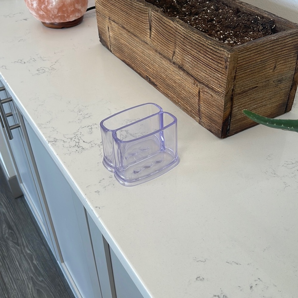 Kitchen sponge caddy